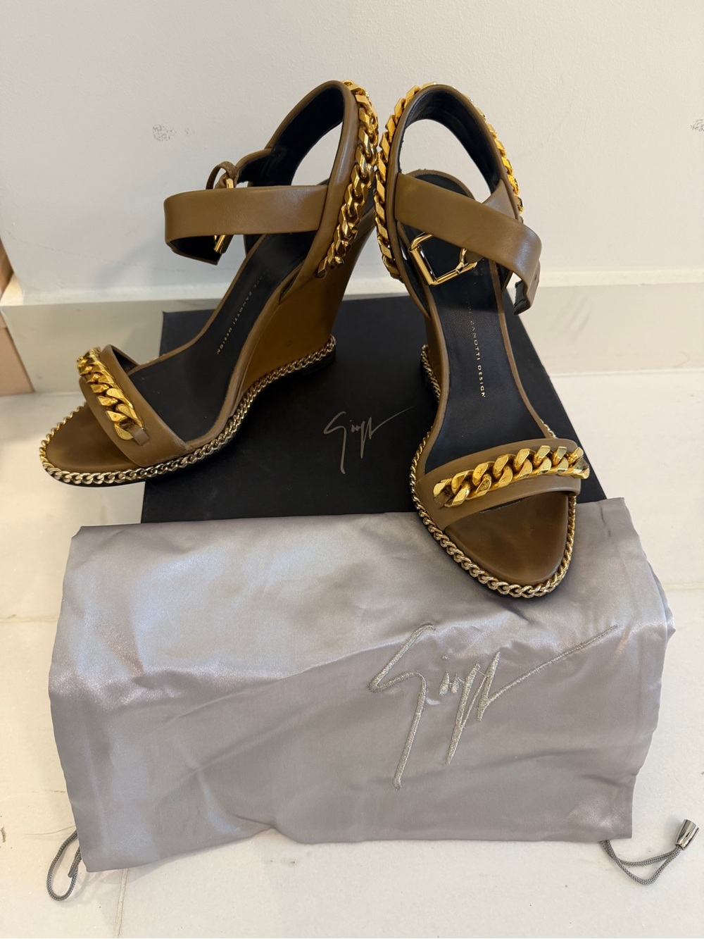 Giuseppe Zanotti Brown Wedge Sandals with Gold Chain